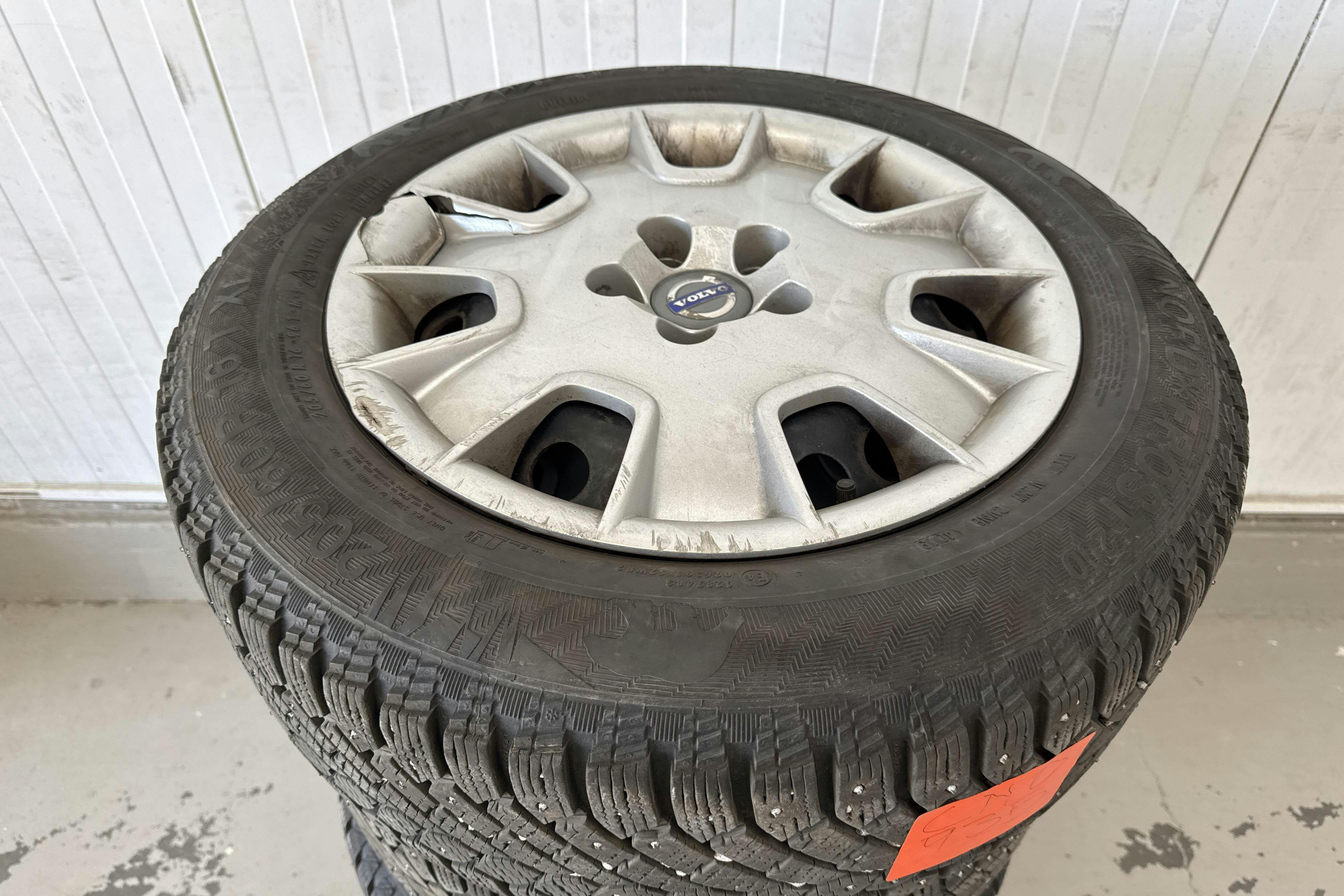 Vehicle Image 15