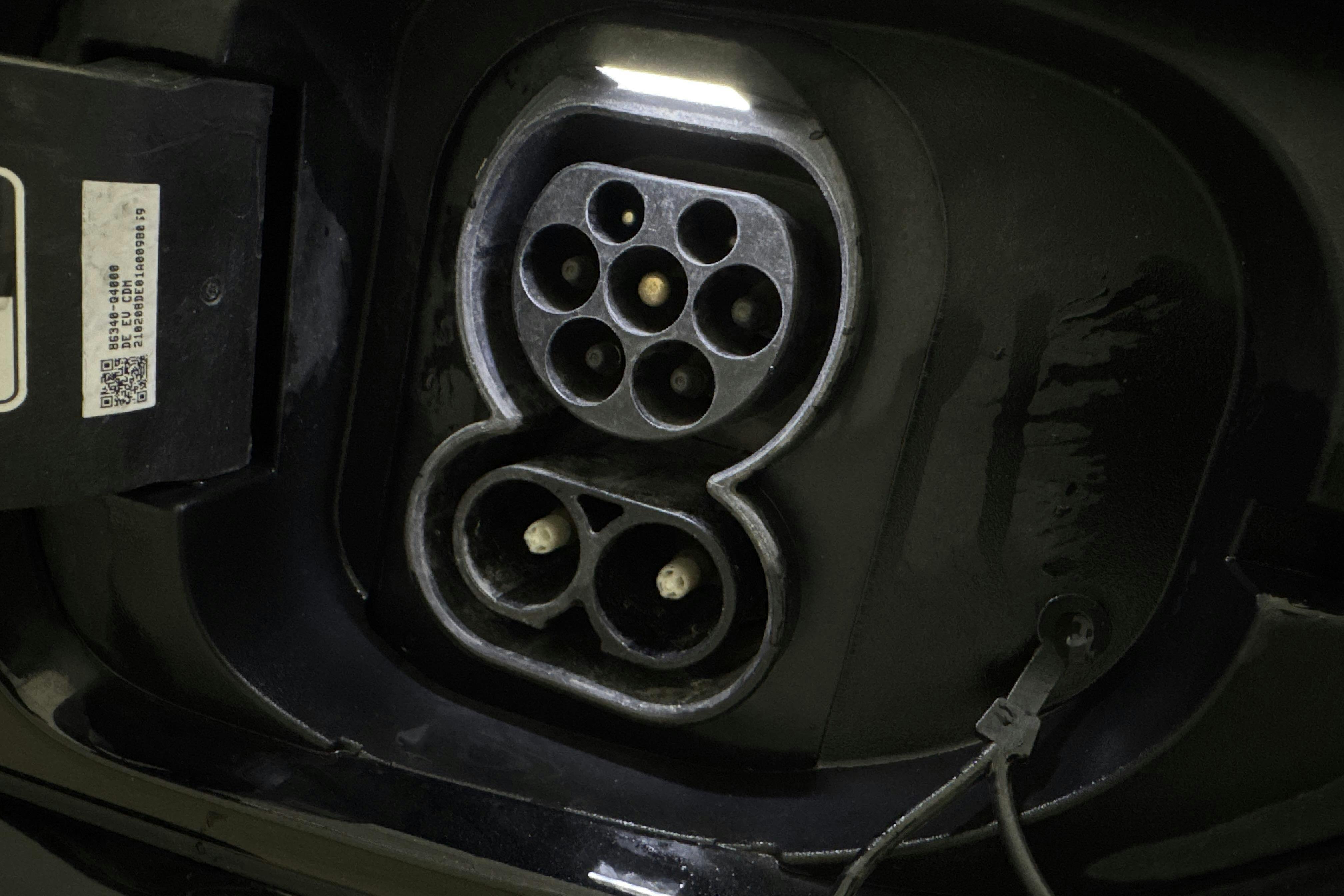 Vehicle Image 22