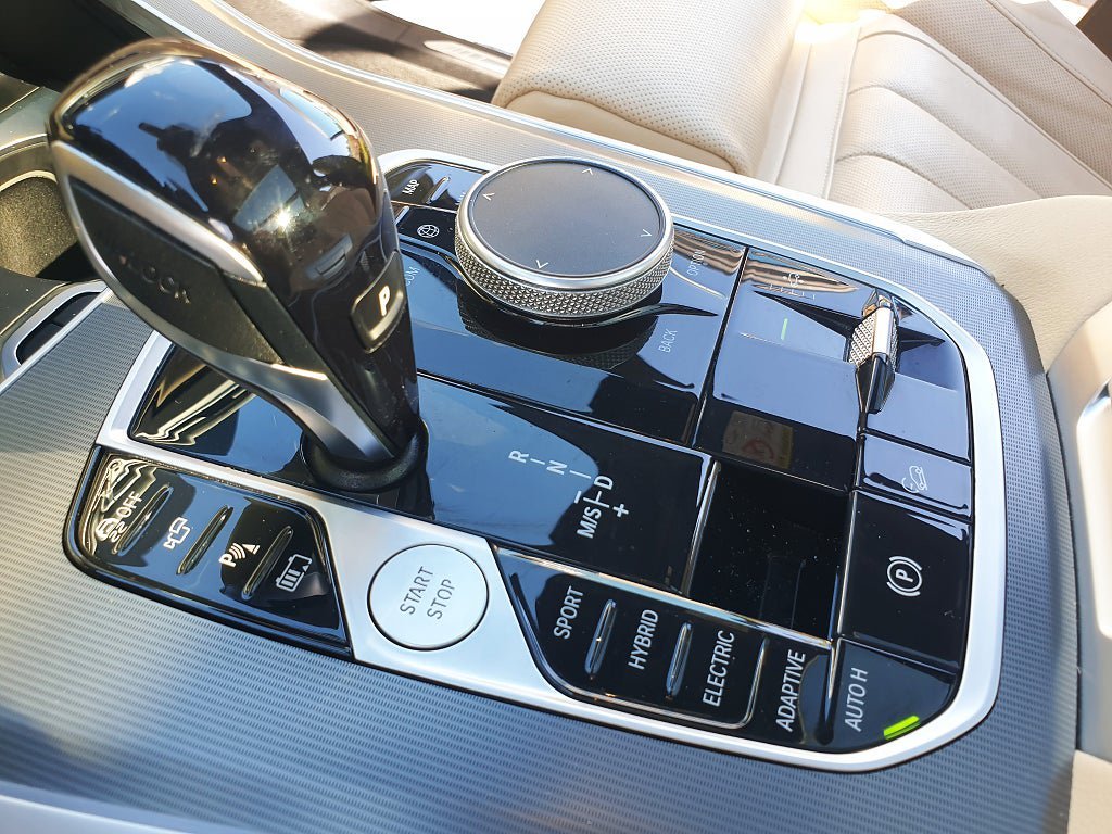 Vehicle Image 18