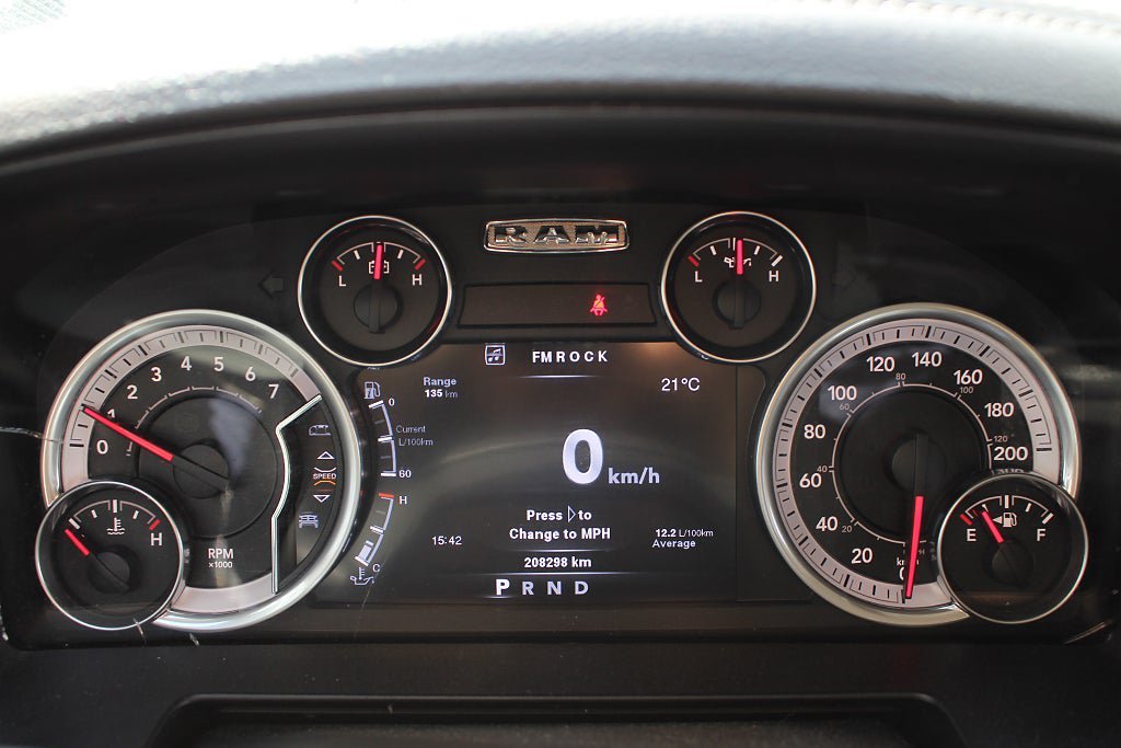 Vehicle Image 8