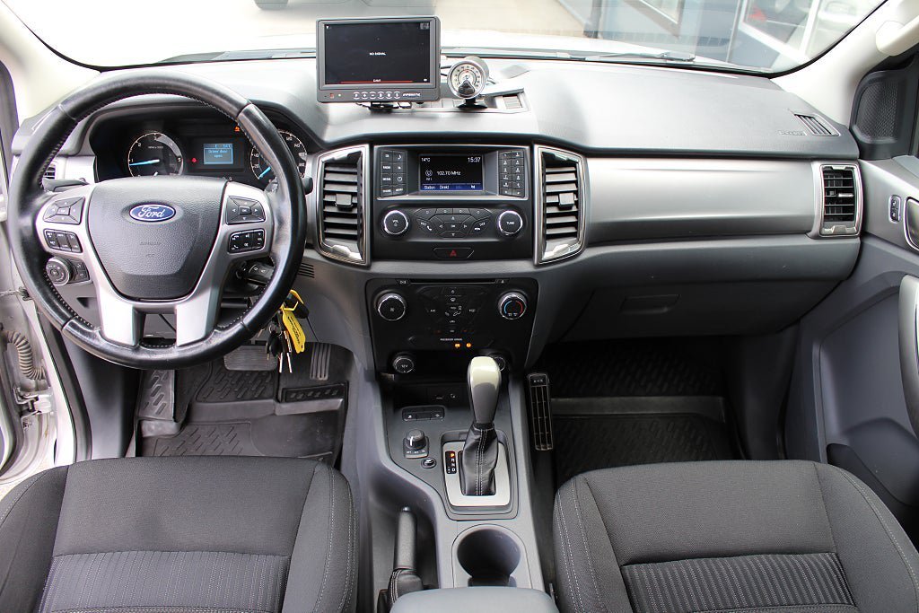 Vehicle Image 19