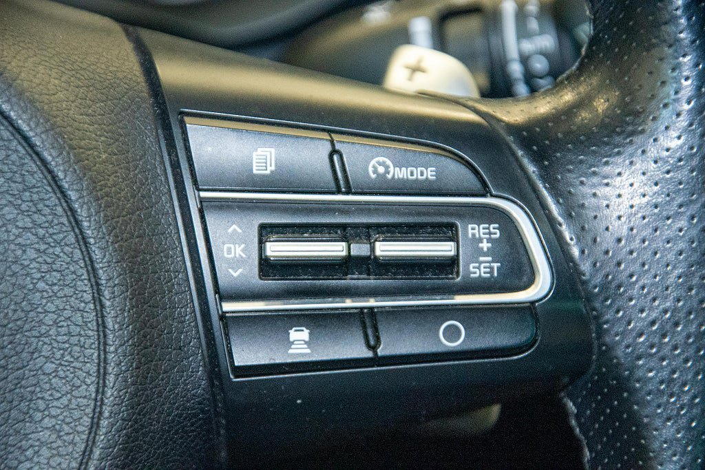 Vehicle Image 23