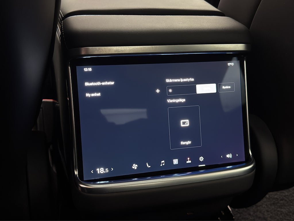 Vehicle Image 37