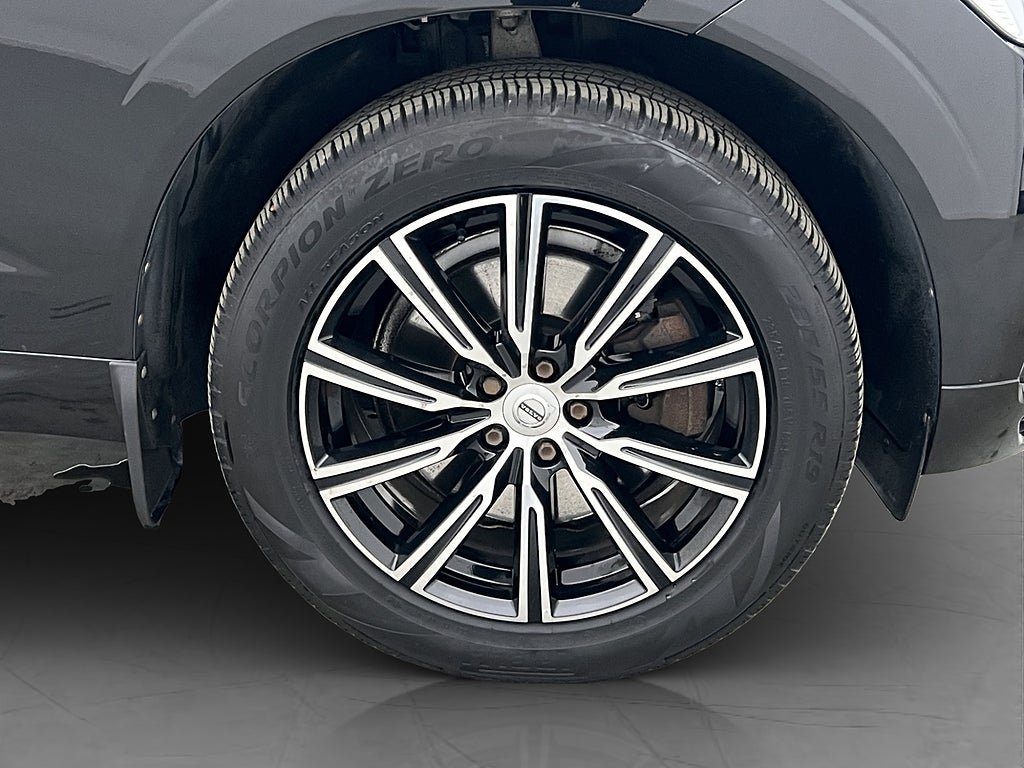 Vehicle Image 37