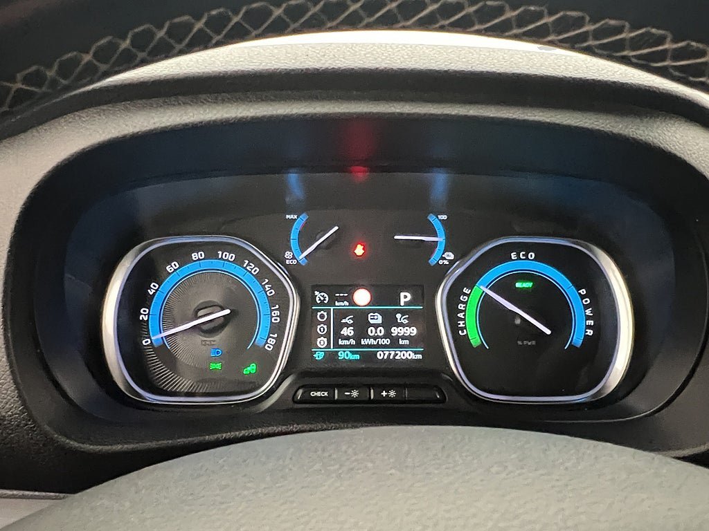 Vehicle Image 18