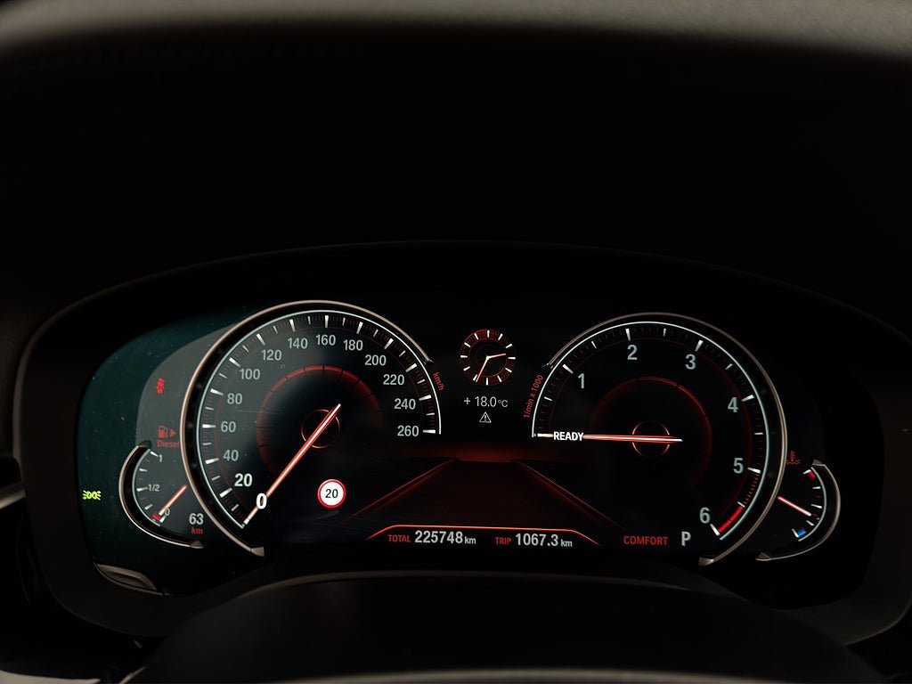 Vehicle Image 24