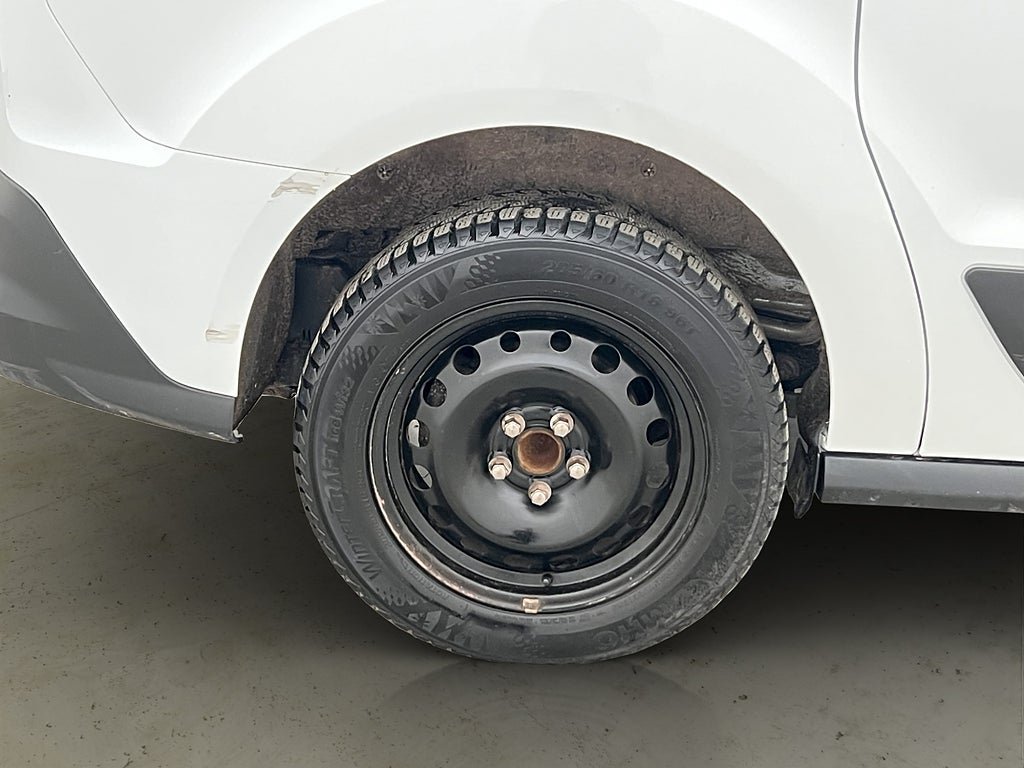 Vehicle Image 31