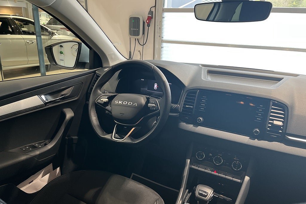 Vehicle Image 27