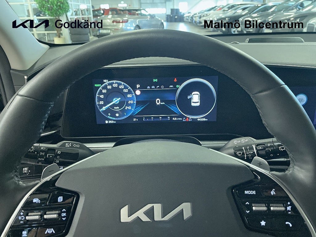 Vehicle Image 17