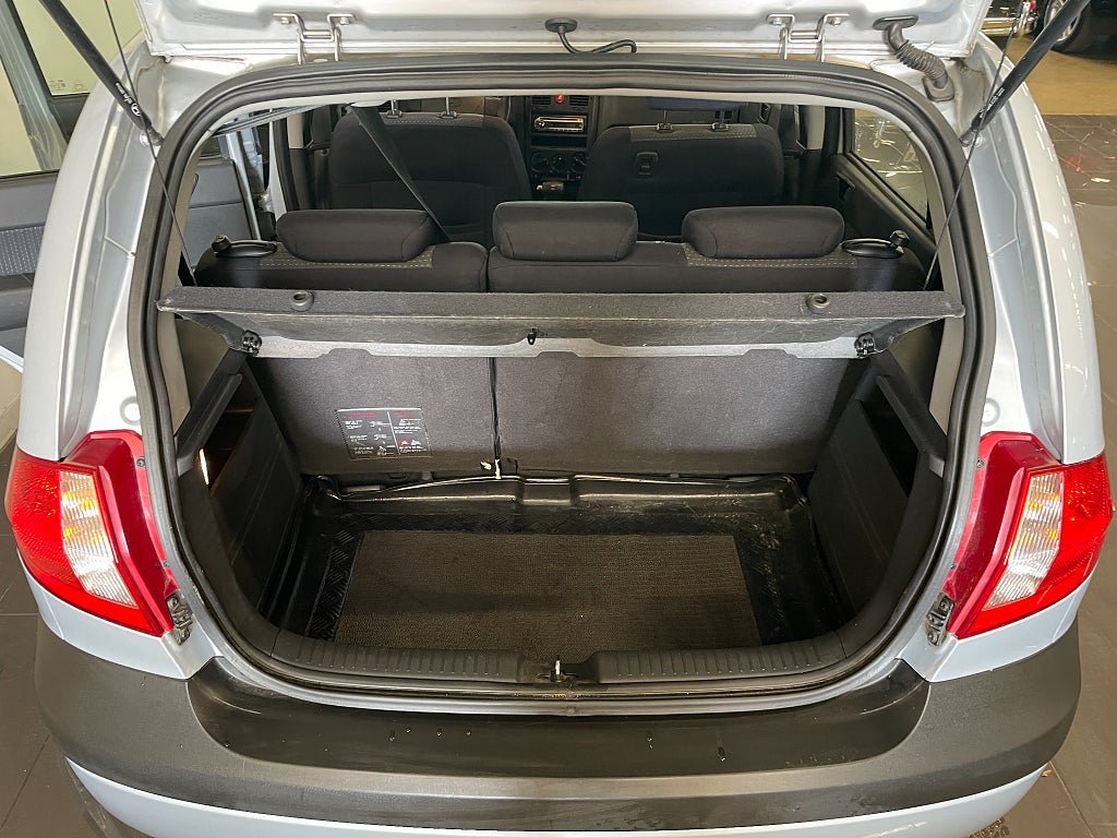 Vehicle Image 7