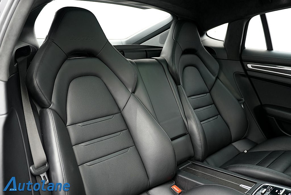 Vehicle Image 25