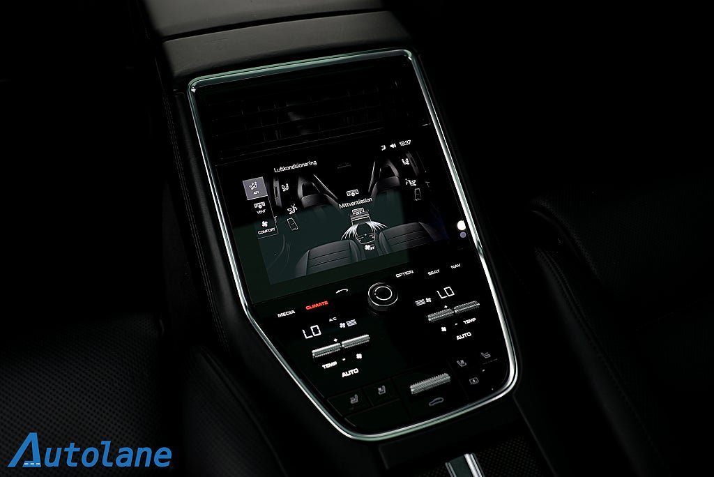 Vehicle Image 35