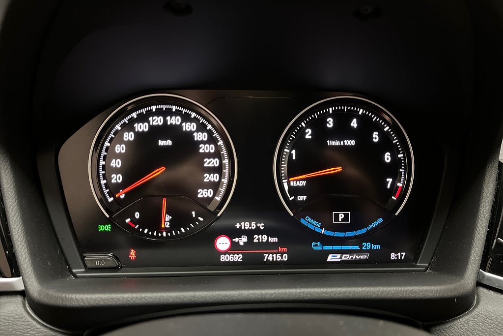 Vehicle Image 17