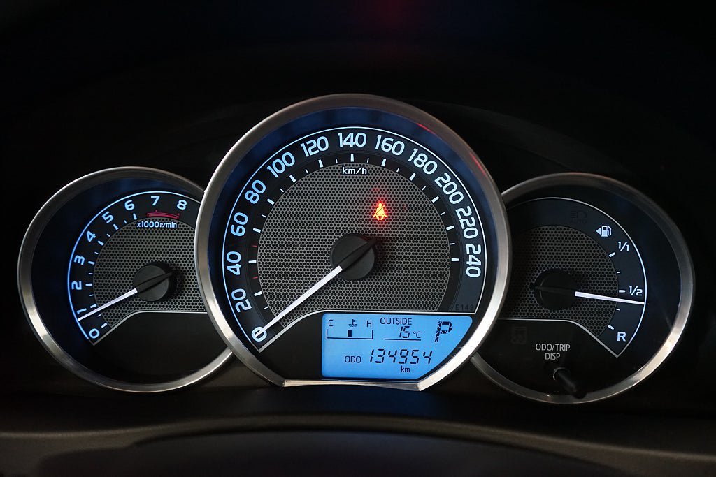 Vehicle Image 9