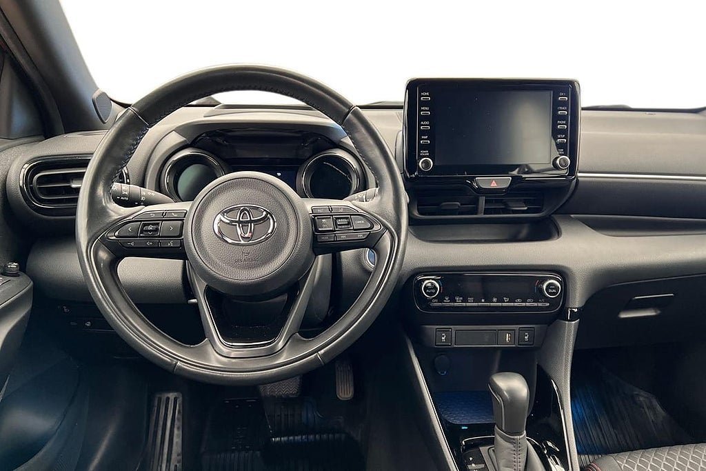 Vehicle Image 10
