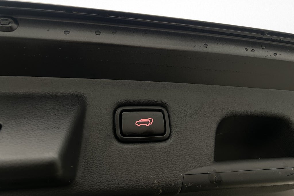 Vehicle Image 28