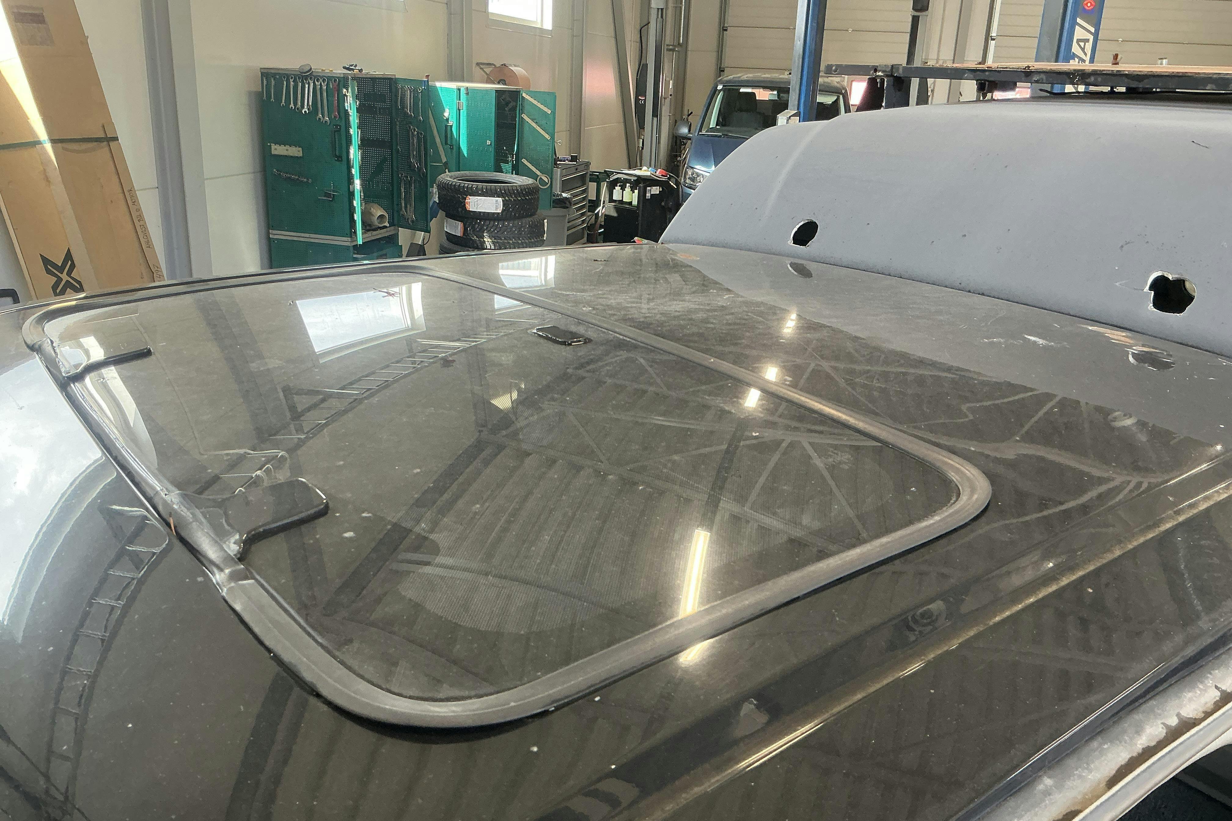 Vehicle Image 15