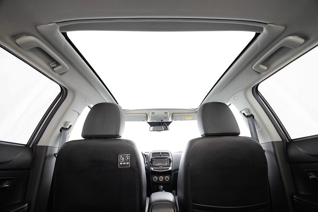 Vehicle Image 19