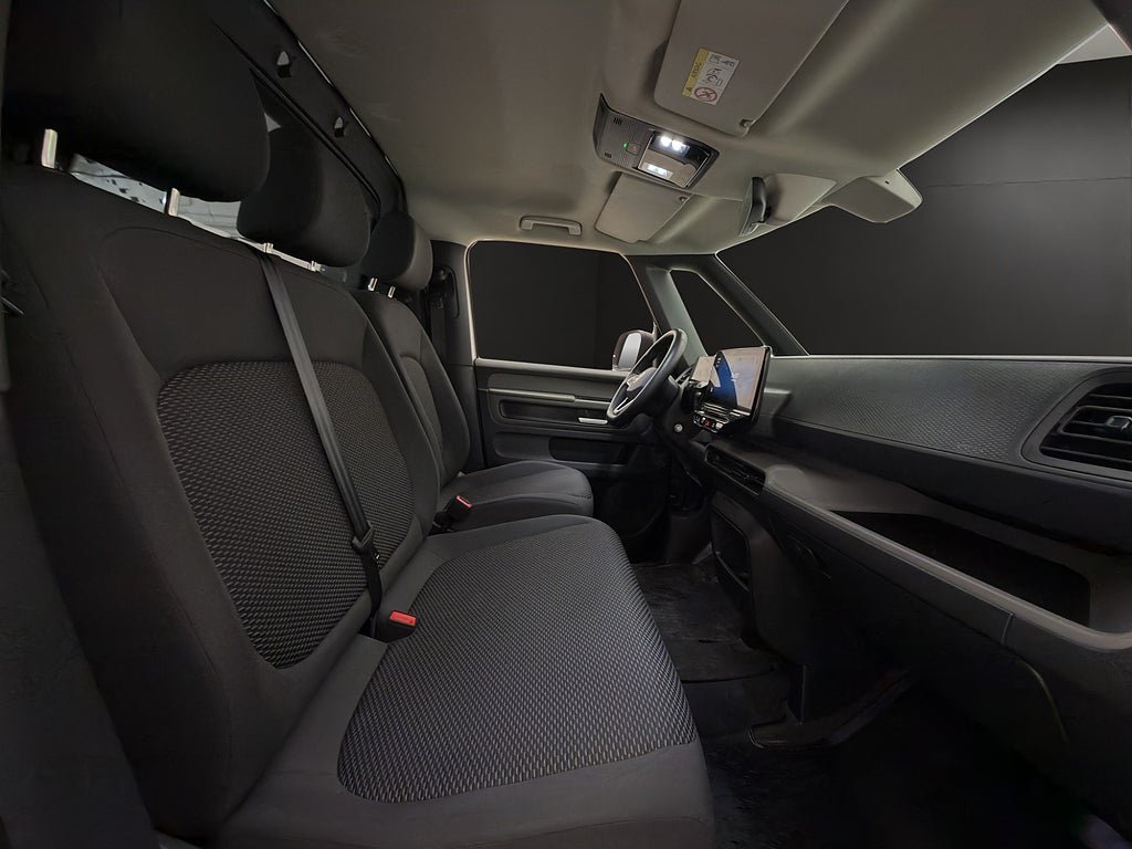 Vehicle Image 31