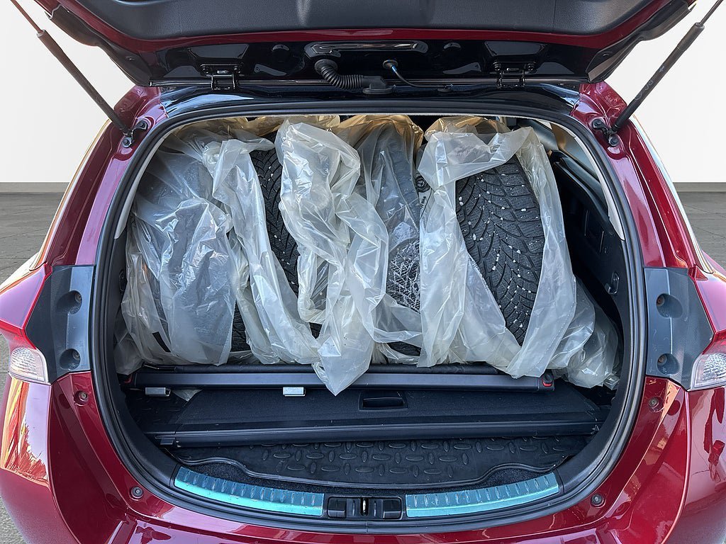Vehicle Image 11