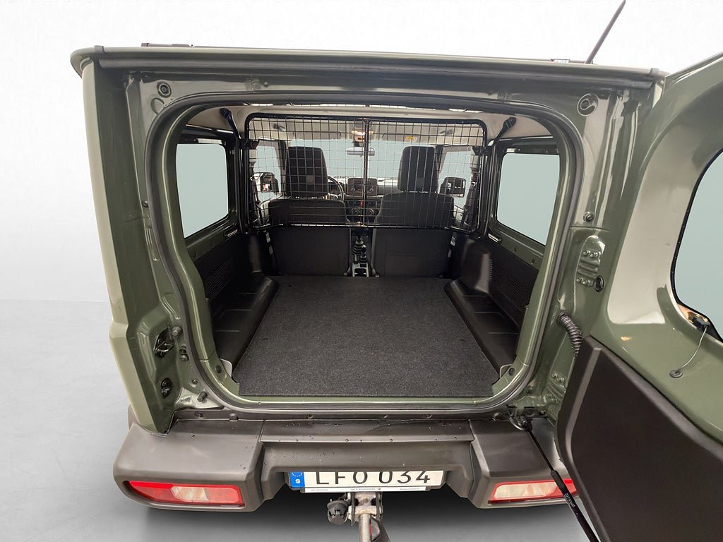 Vehicle Image 10