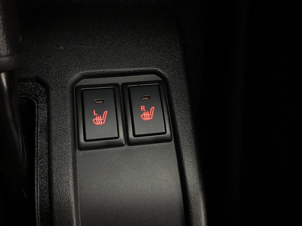 Vehicle Image 23