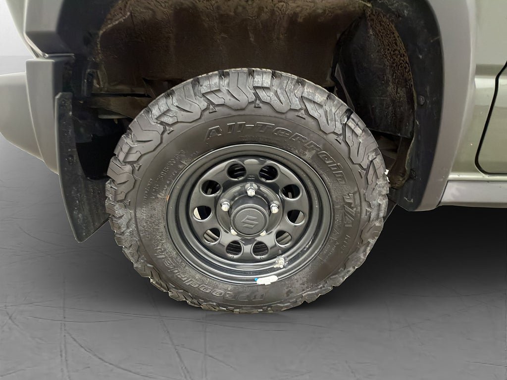Vehicle Image 27