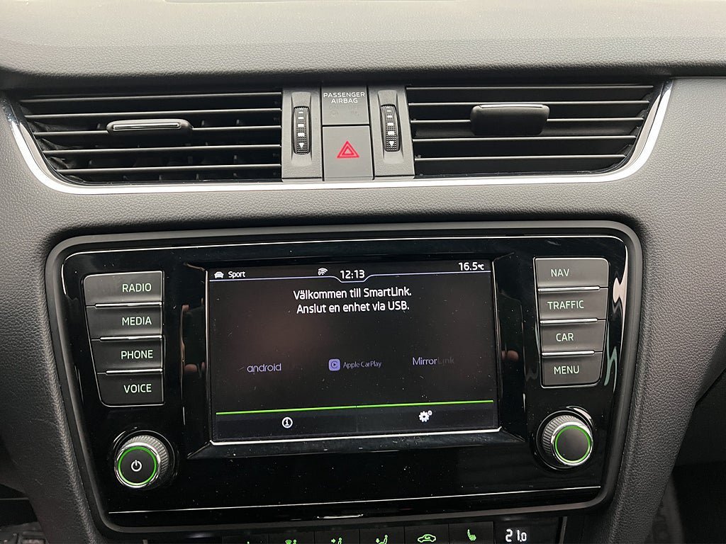 Vehicle Image 23