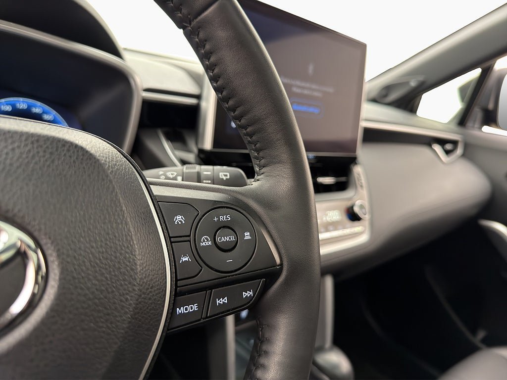 Vehicle Image 19