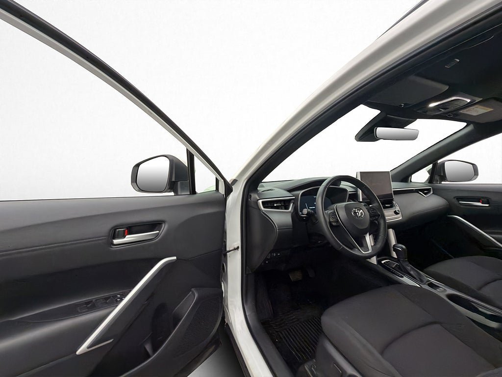 Vehicle Image 10