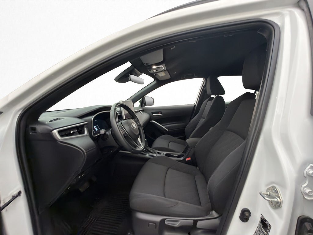 Vehicle Image 11