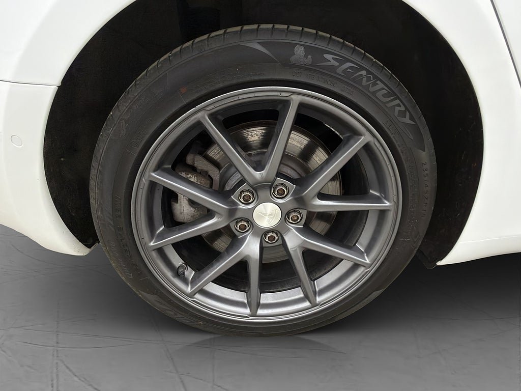 Vehicle Image 31
