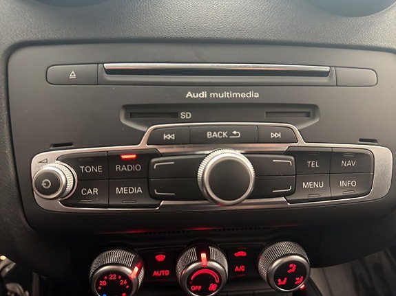 Vehicle Image 22