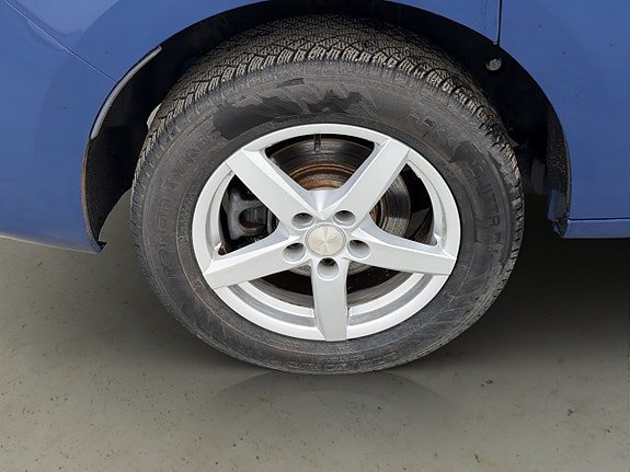 Vehicle Image 26
