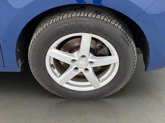 Vehicle Image 27