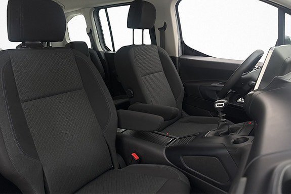 Vehicle Image 26