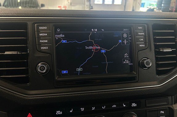 Vehicle Image 18