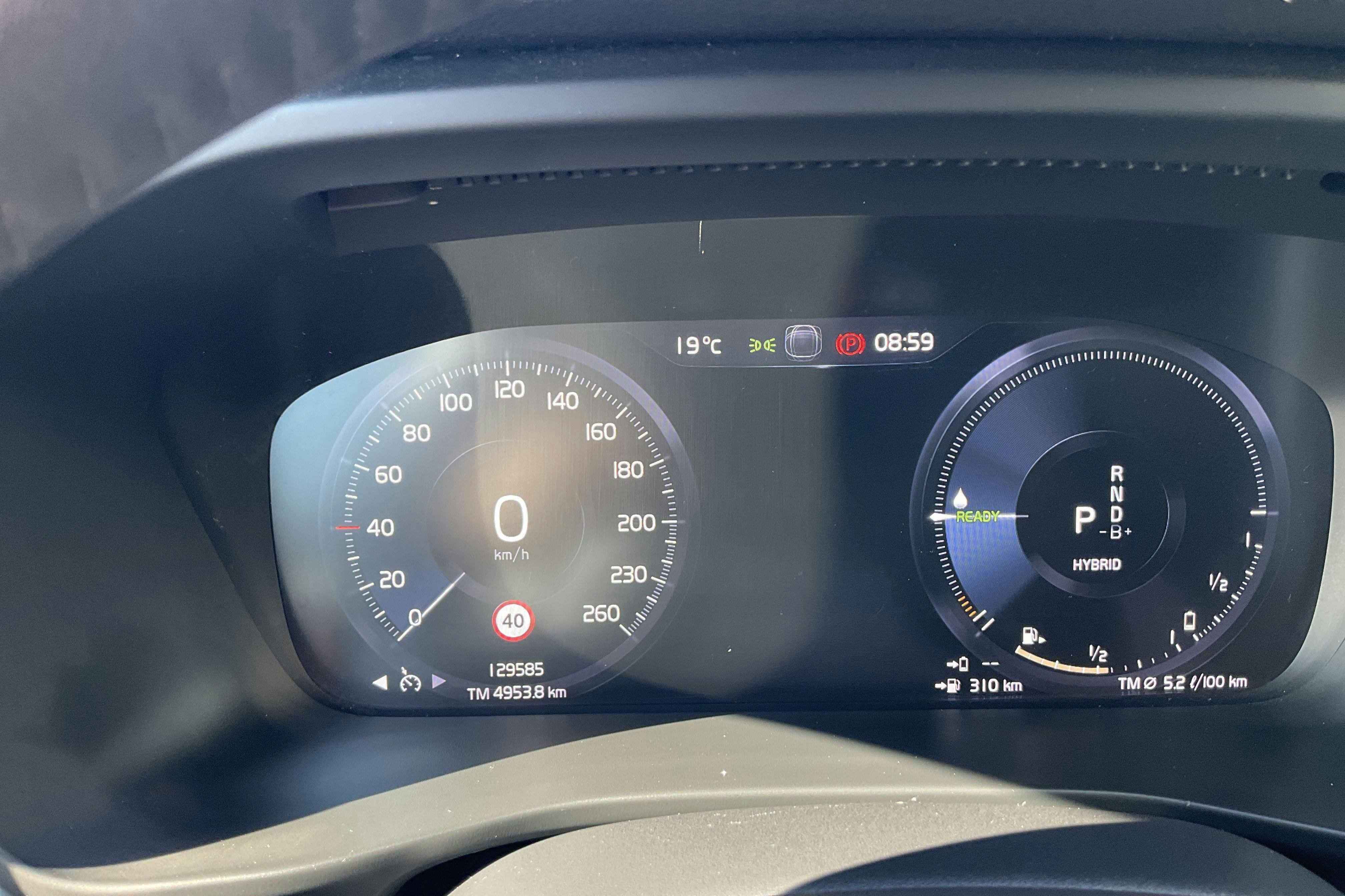 Vehicle Image 11