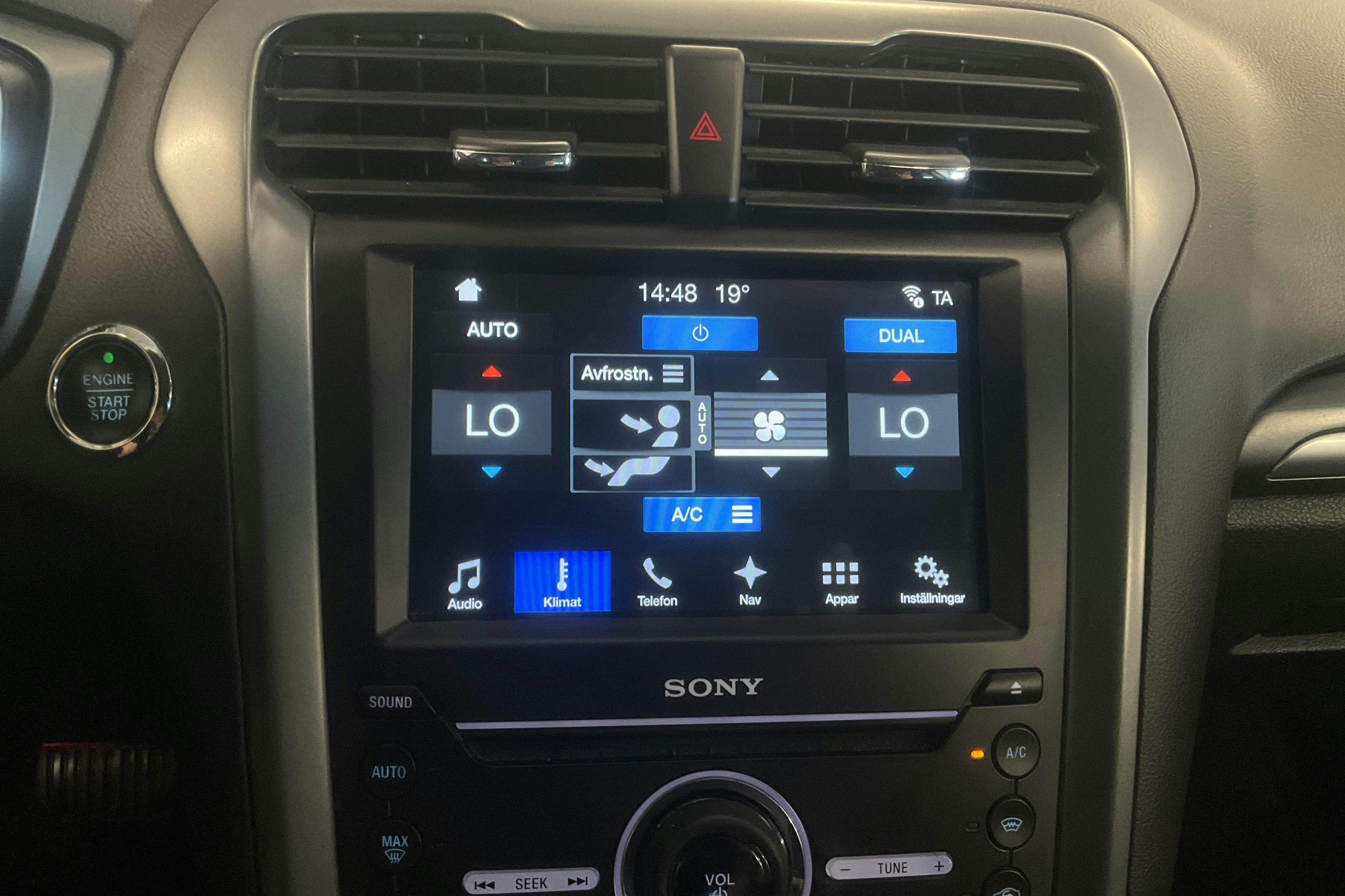 Vehicle Image 14