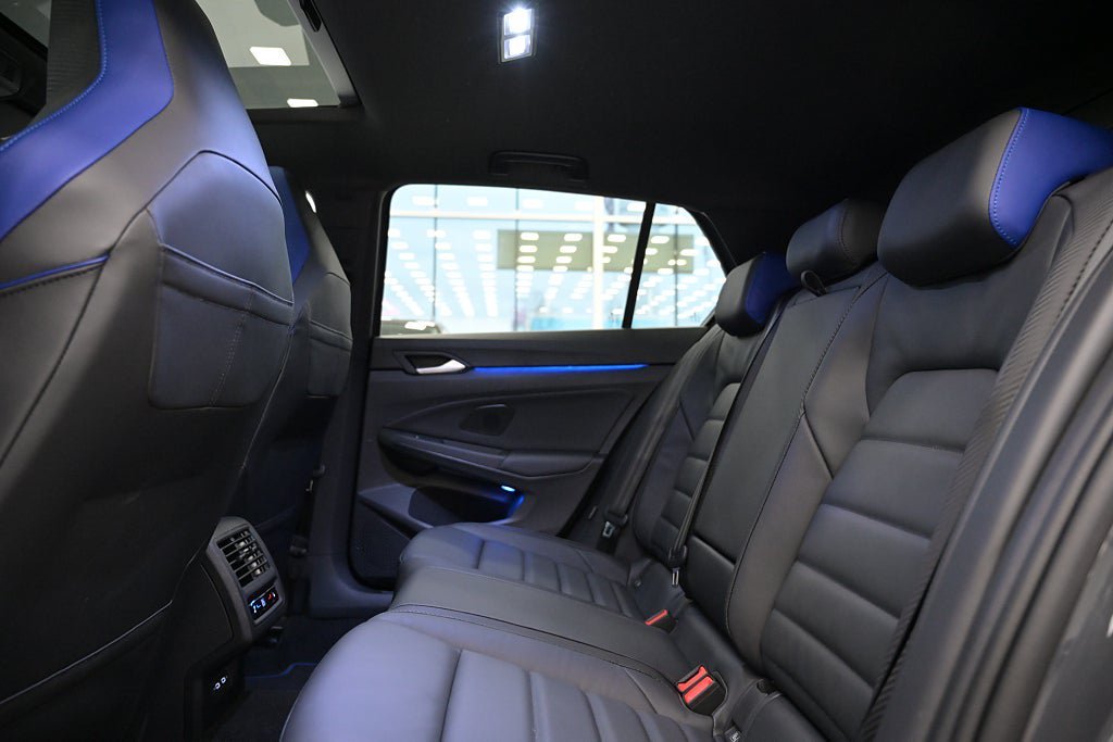 Vehicle Image 30