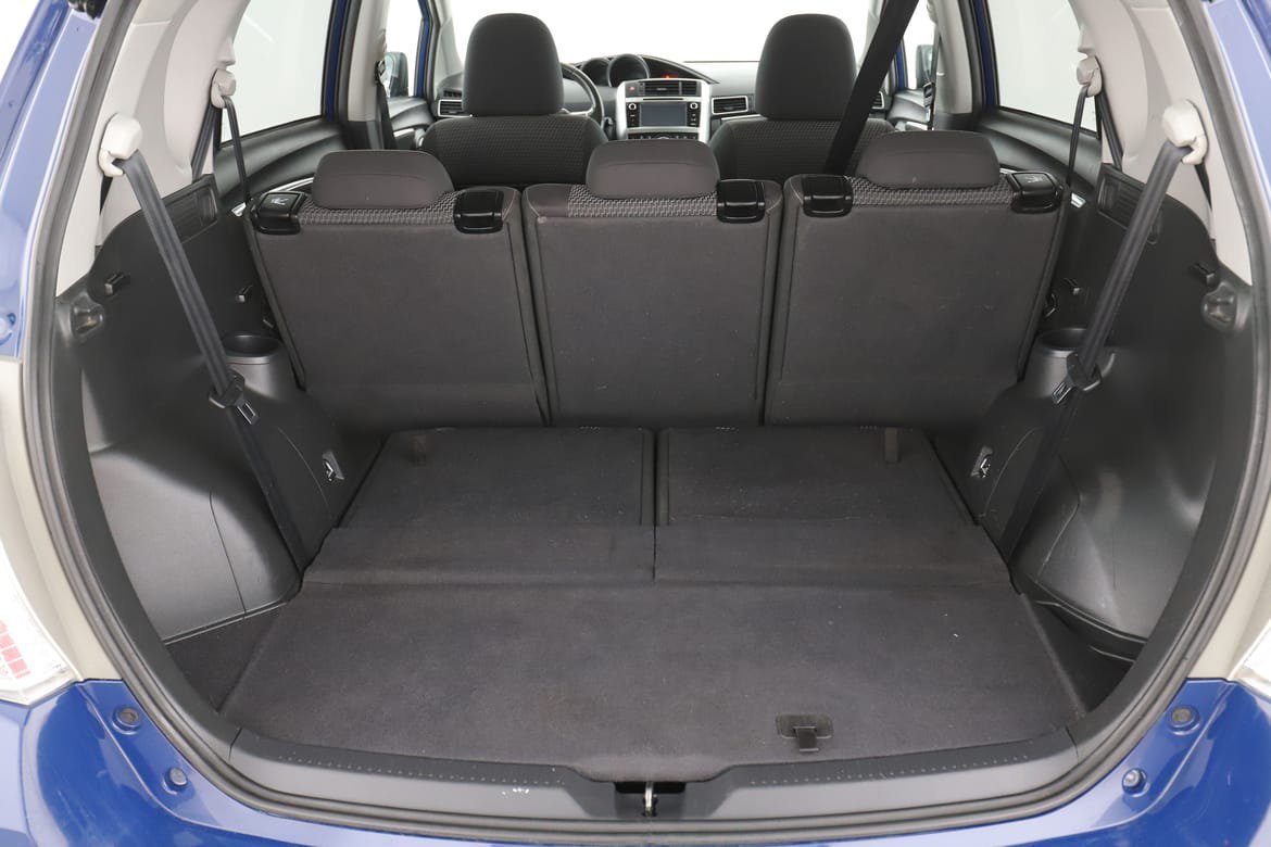Vehicle Image 18