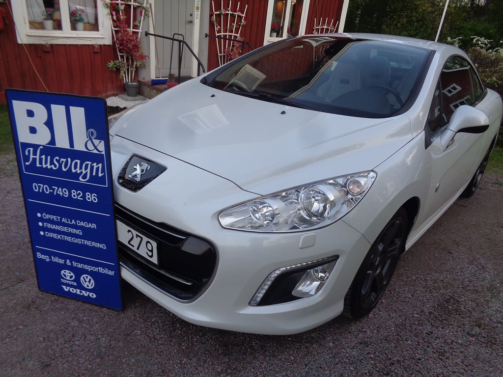 Vehicle Image 42