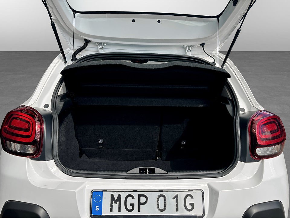 Vehicle Image 15