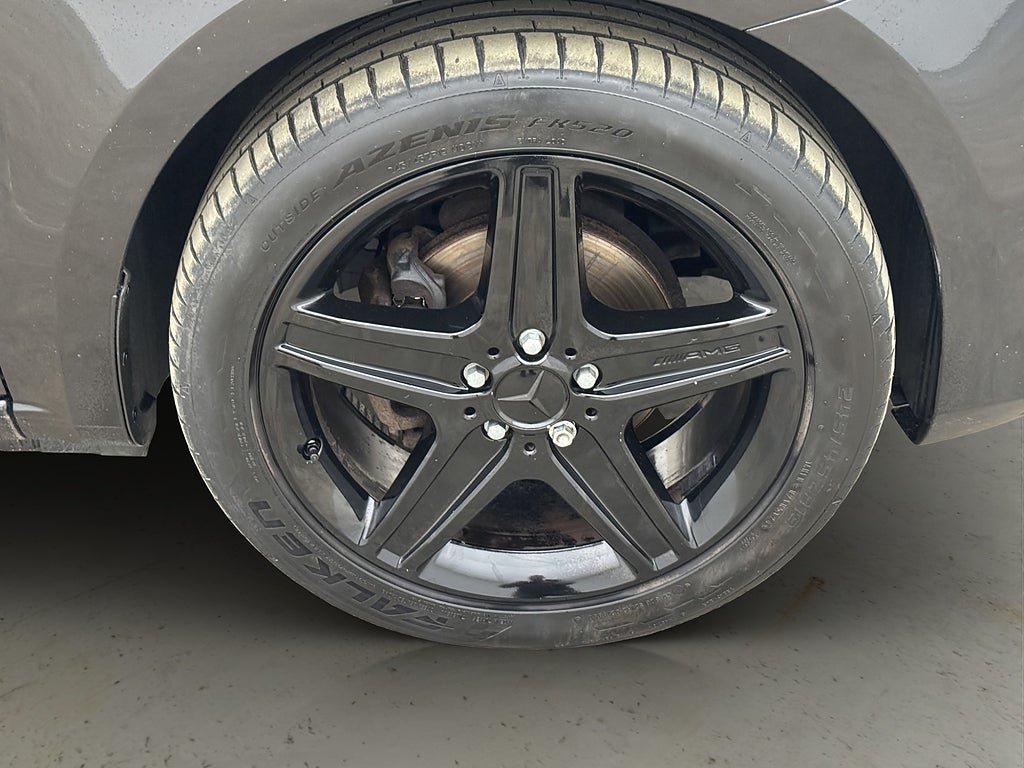 Vehicle Image 37