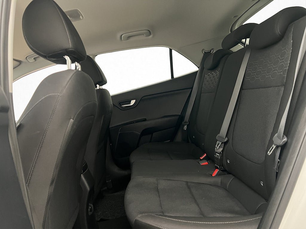 Vehicle Image 24
