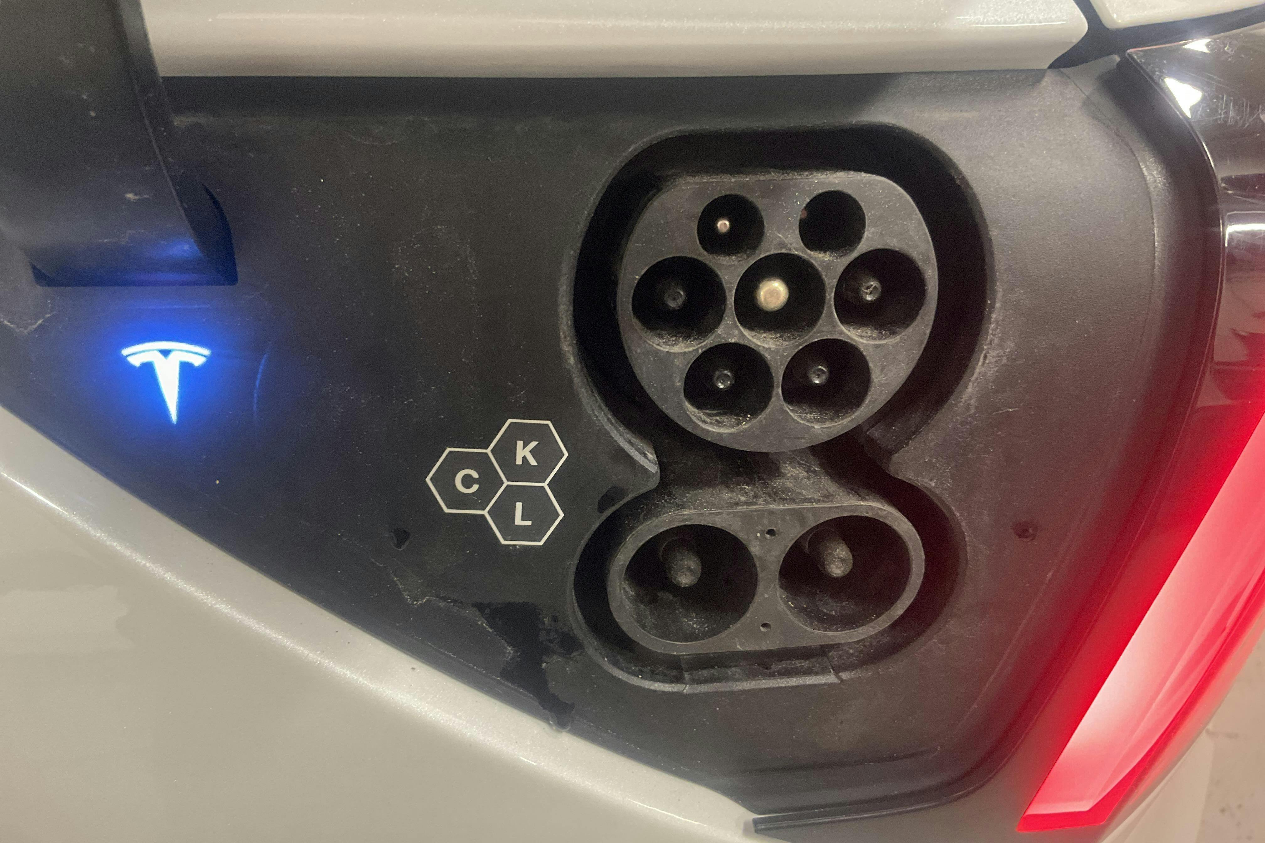 Vehicle Image 21