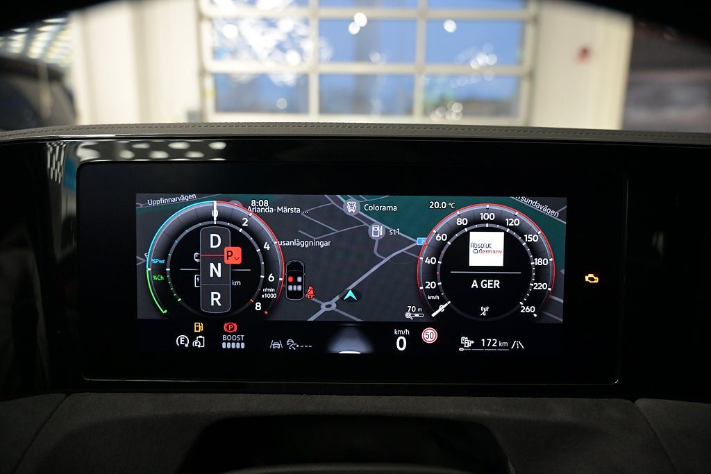 Vehicle Image 16