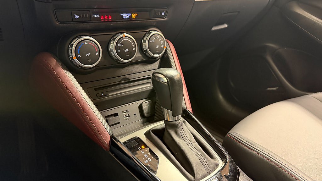 Vehicle Image 20