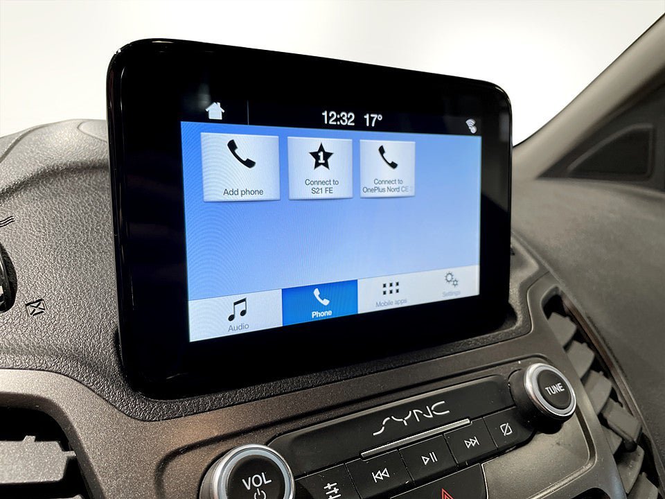 Vehicle Image 15