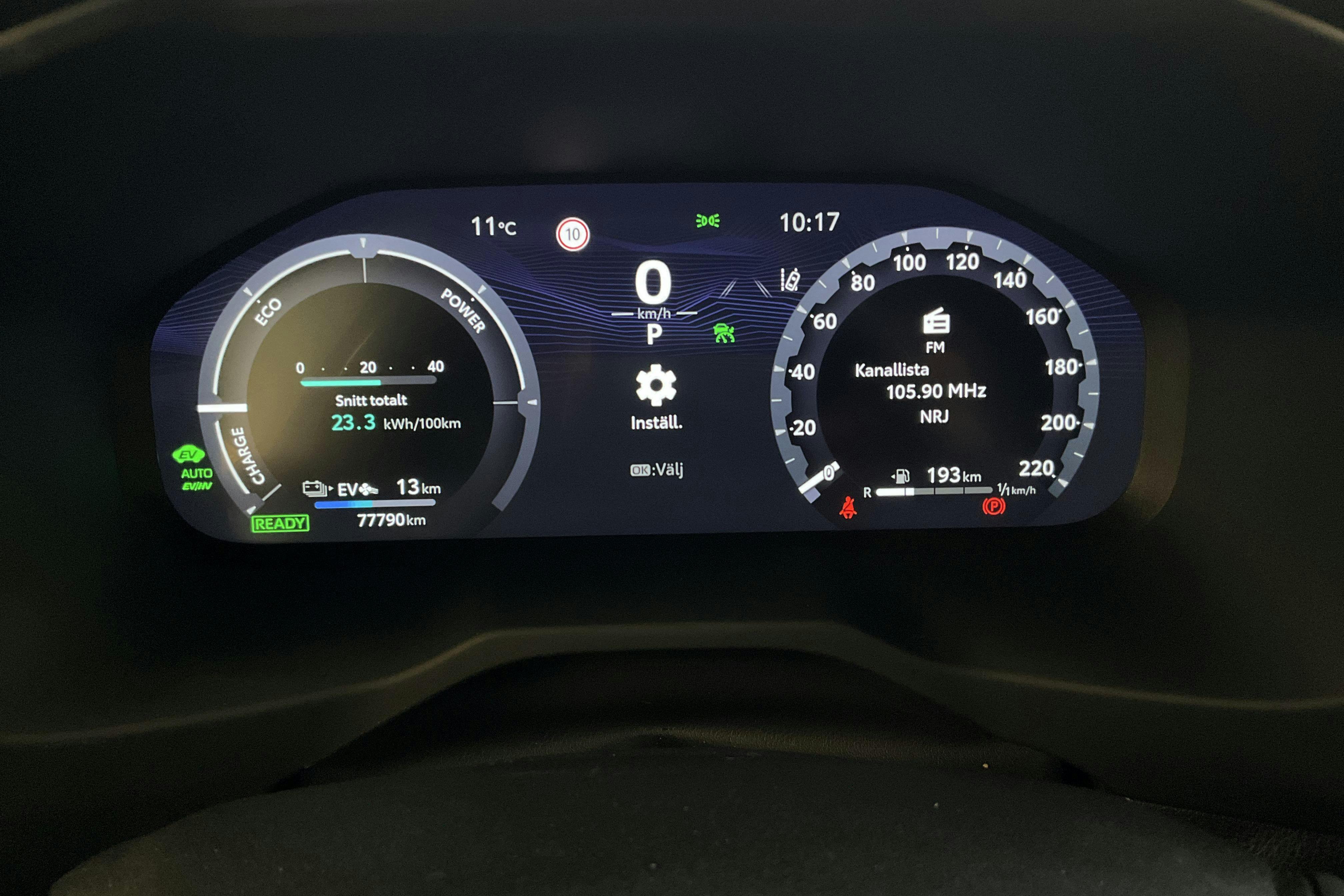 Vehicle Image 10